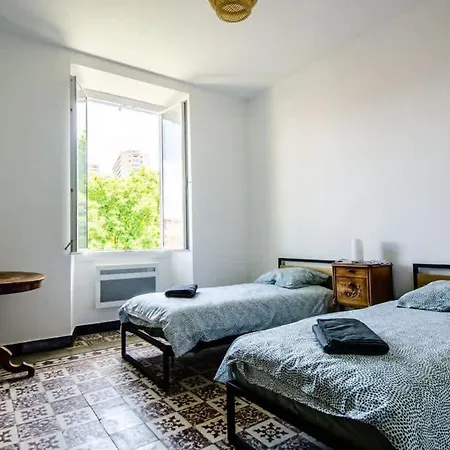 Au Coeur D'ajaccio, 2 *